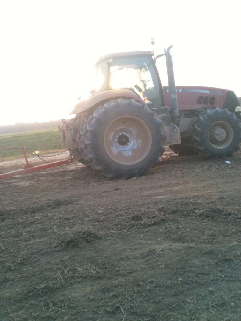 Nice tractor. Good power n ride.