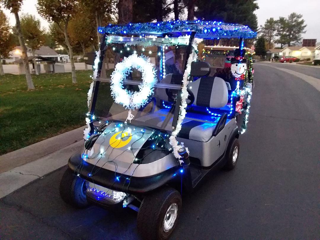 2020 golf cart parade 🤠