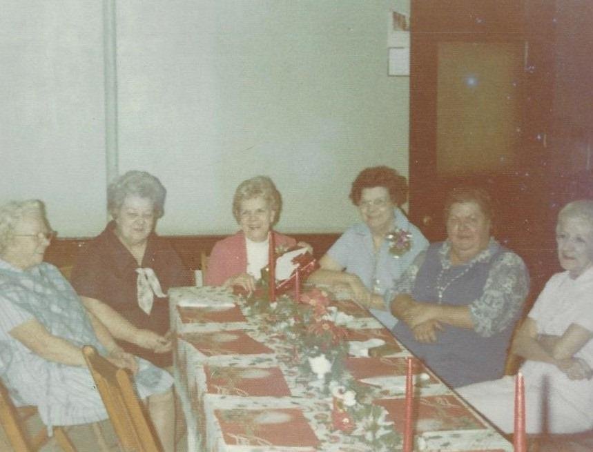 Coleman Archives
Bell Family Christmas - 1974
L-R Alice, Louise, Irene, Thelma, Opal, & Mom