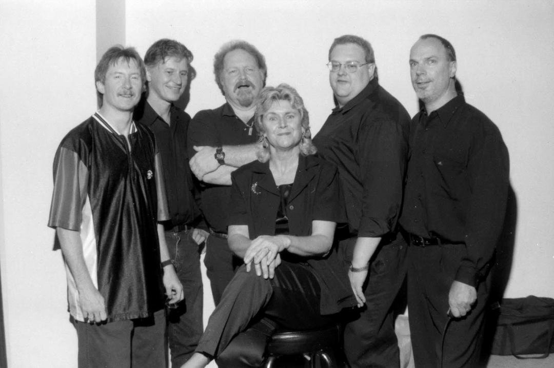 RIP John Hare. (2nd from Left)
http://www.timesfreepress.com/obits/2018/jan/21/john-hare/94540/