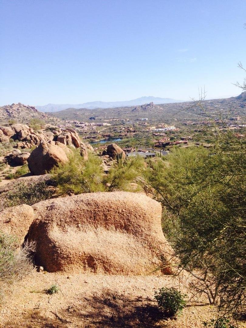 First hike of the season. We had 12 hikers at Pinnacle peak. The weather was beautiful. About 65 and sunny.