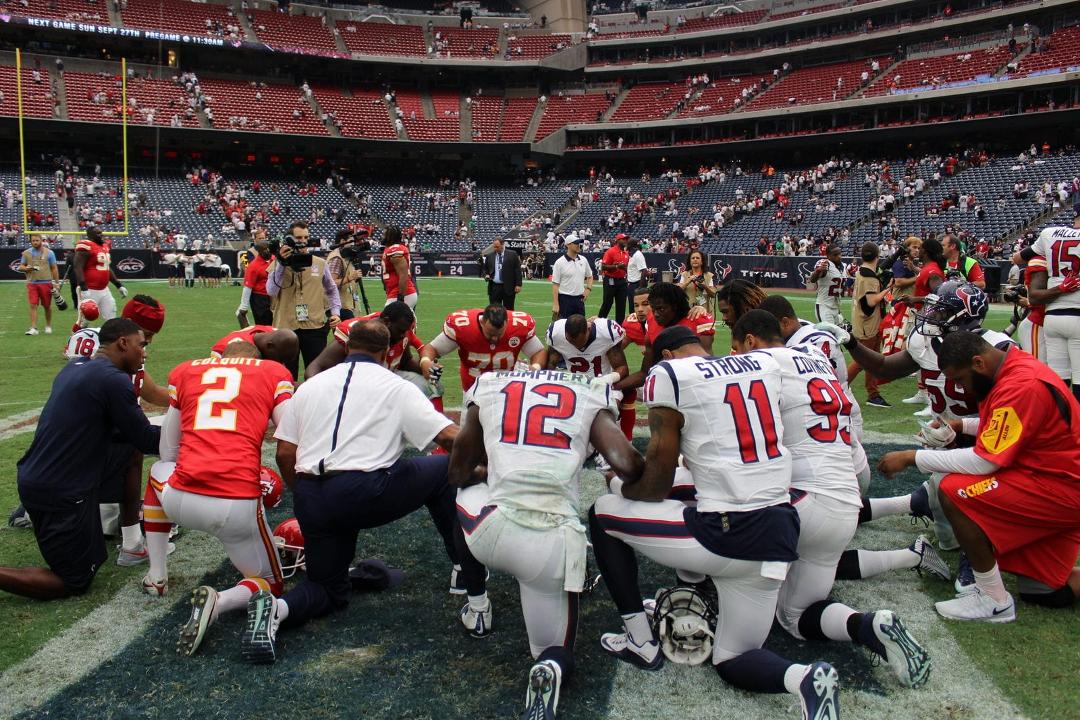 Texans and Chiefs. The word in the article was that virtually all NFL teams have/do this. Virtually means not quite. Maybe it is all teams that do this but not every team every game. I do not know. Once in a while you will