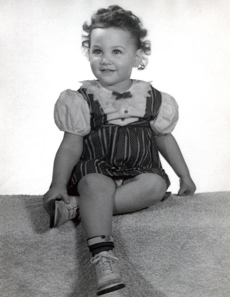 Always the poser ... Baby Reesa :-)
