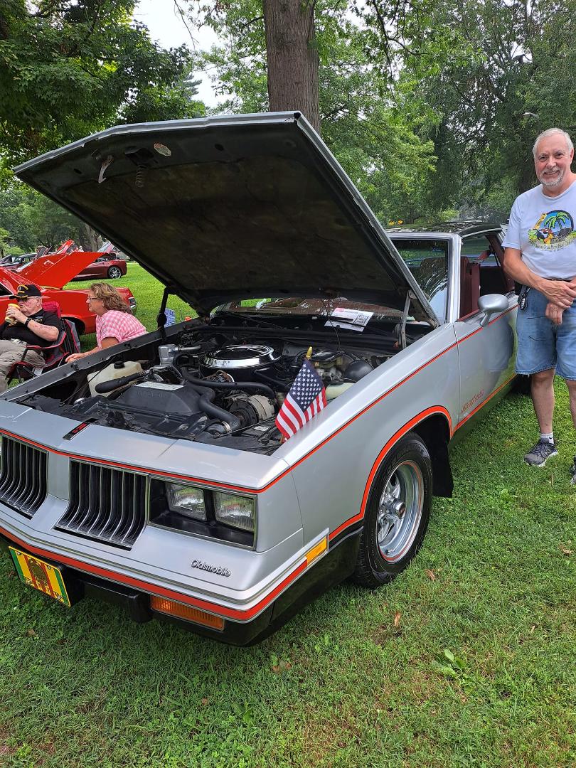 At the Collett Park car show. Had an '84 Hurst/Olds EXACTLY like the one I used to have. Almost made me cry!