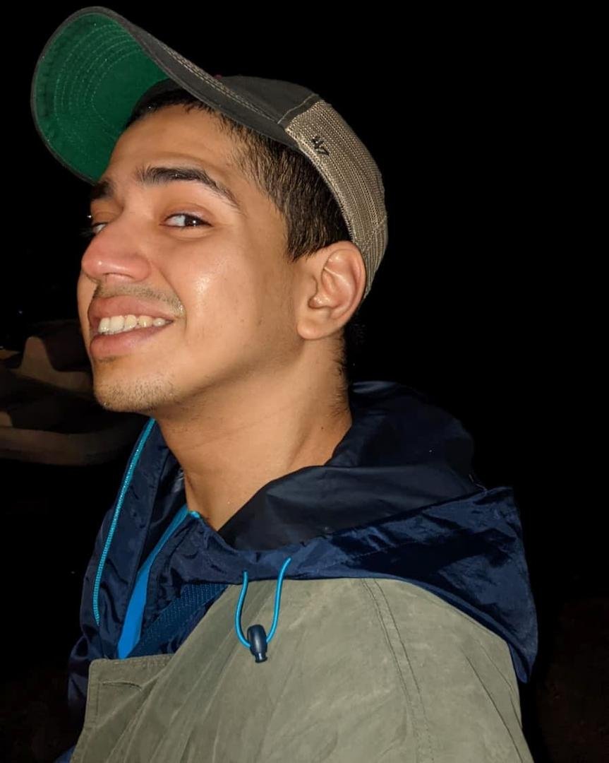 Thie is Oscar, a special young man whose passion tor science and art will undoubtedly change the world.