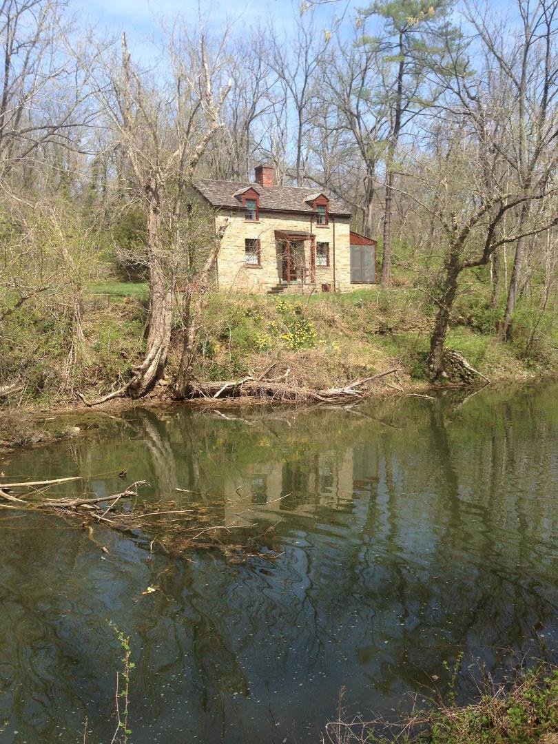 At Lock 10: lock tender's house, duckweed, and a Potomac backwater