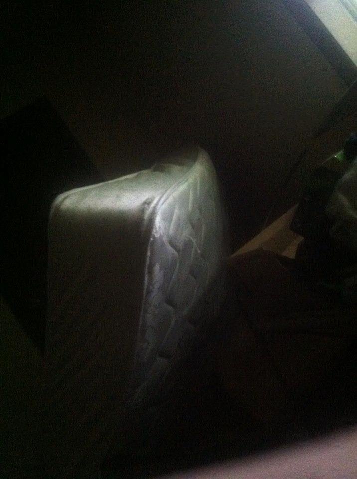 does anybody want a bed iam selling for
