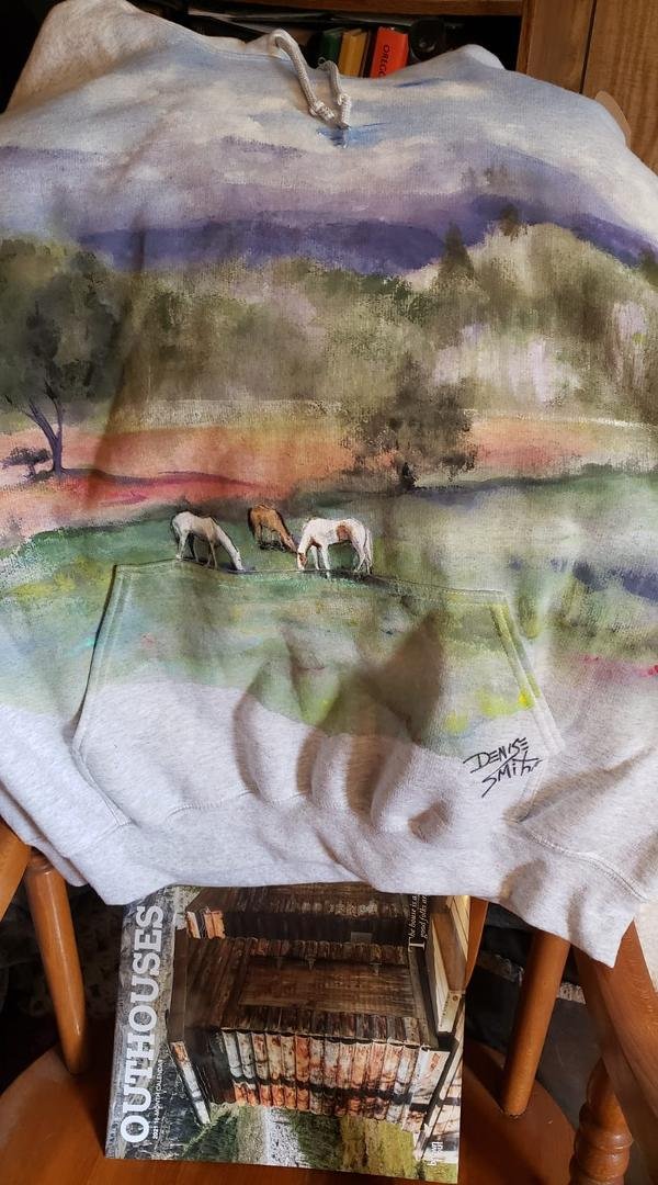 Just wanted to give a shout out to my friend Denise Smith for her wonderful artistry! She collaborated secretly with Bruce, on his commission, and made this amazing sweatshirt featuring my 3 horses!