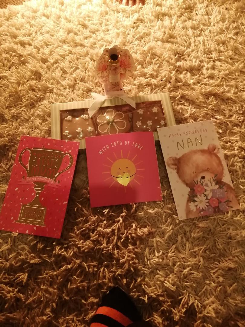 Thank you to Amanda, Andy and Buddy for my Mother's day presents X