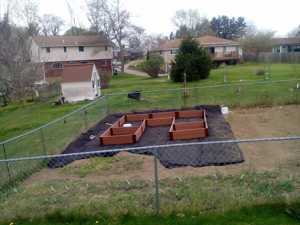Time to plant the new raised garden bed......!!!