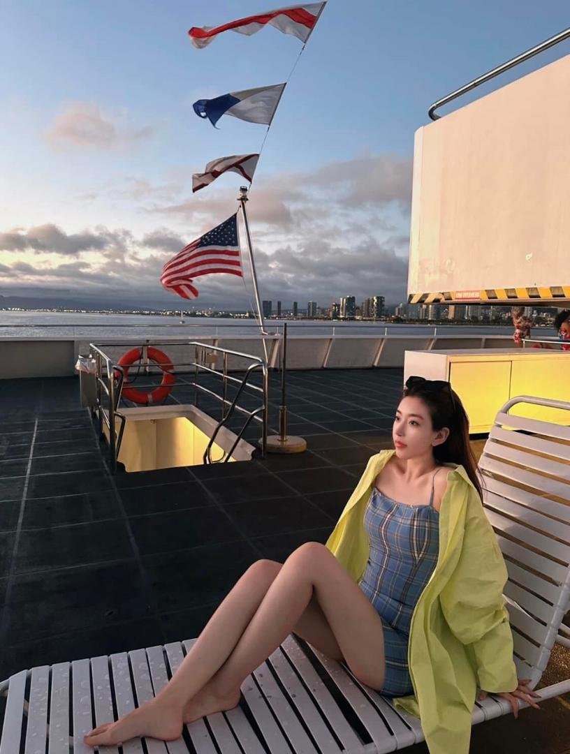Gail Gleed's album, Mobile uploads