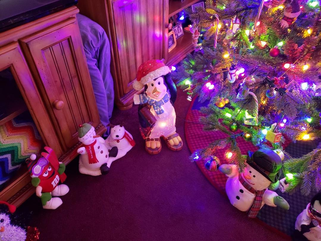 More decorations.
