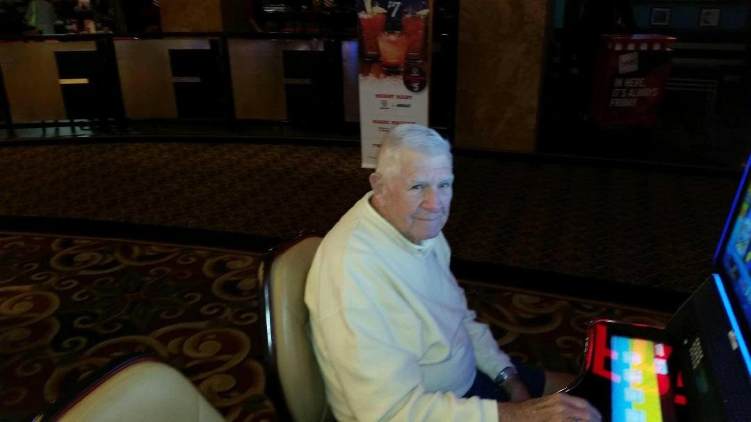 My brother George surprised me with a sneaky visit to Las Vegas this year and it was a very nice thing to do. I really was happy to see him. Couldn't ask for a better brother...…...Bob