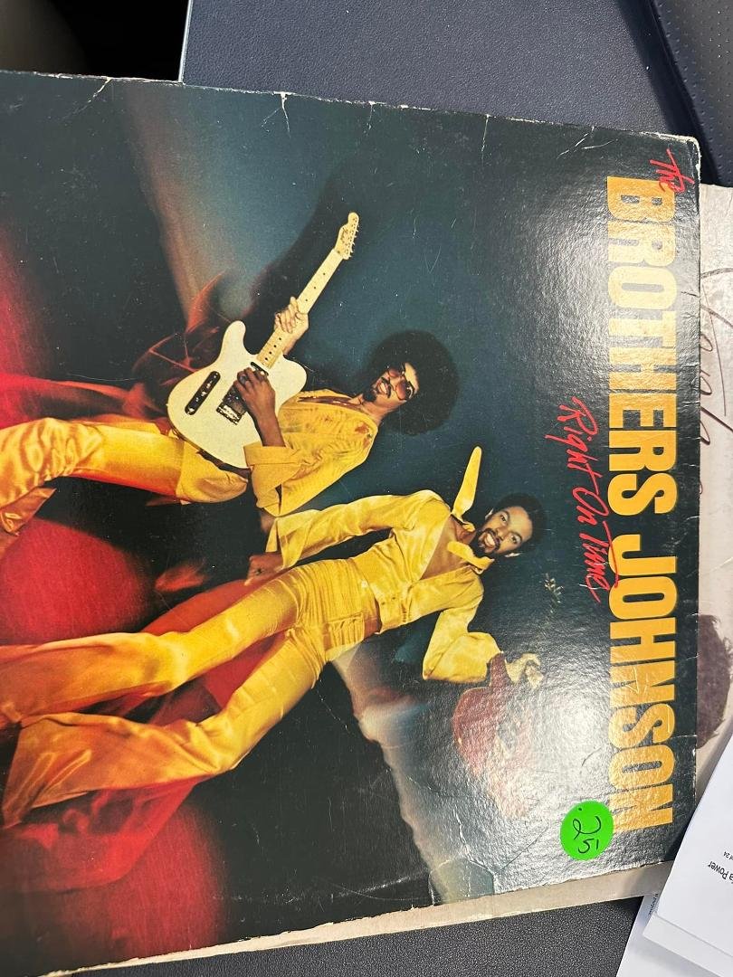 Ronnie Moore's album, Mobile uploads