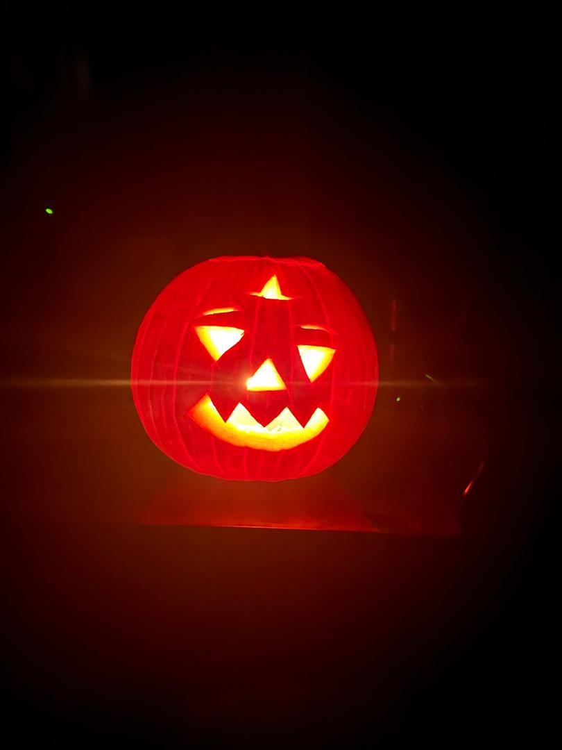 Happy Halloween!
Design by Kiah, age 5. Carving by Grandpa.