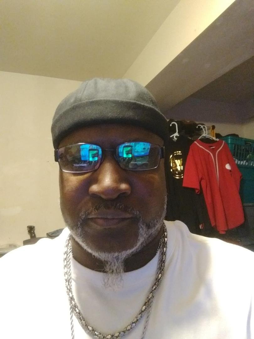 Robert Dublin's album, Mobile Uploads