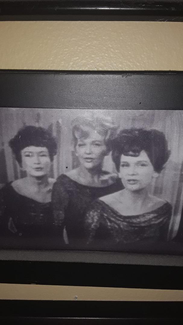 Moms trio CBC 1966😊