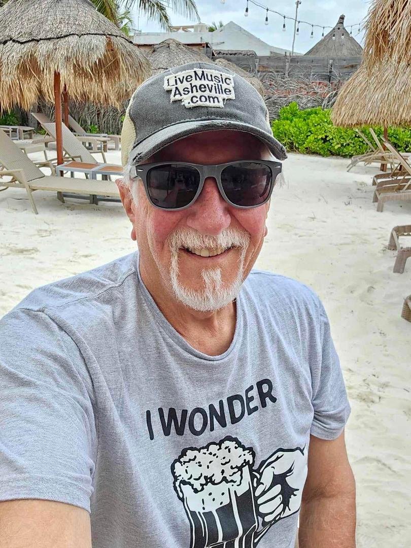 At Unico Beach Bar sporting my special ballcap promoting friends Patrick Stuart and Wendy McGavock best website for checking out the Asheville music scene