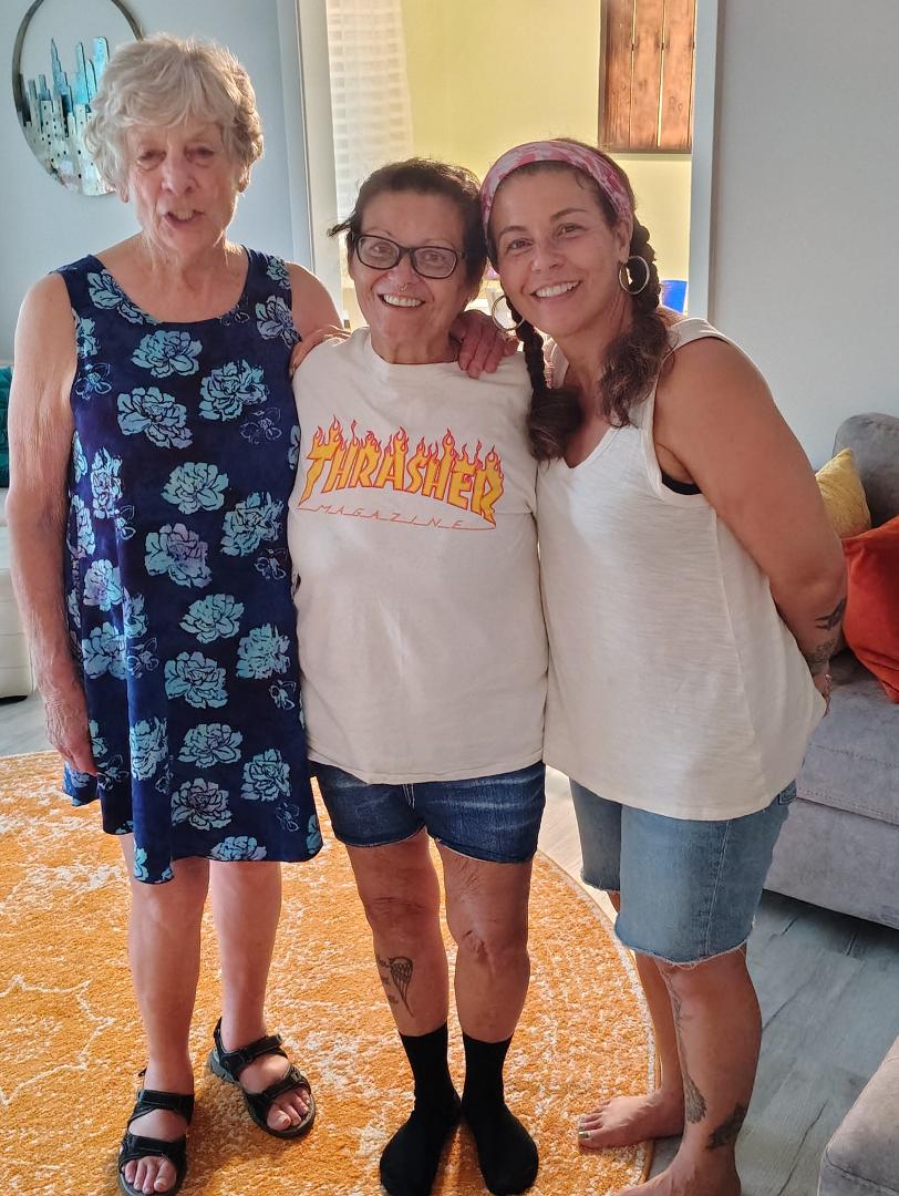 Tammy Monroy's album, Mobile uploads