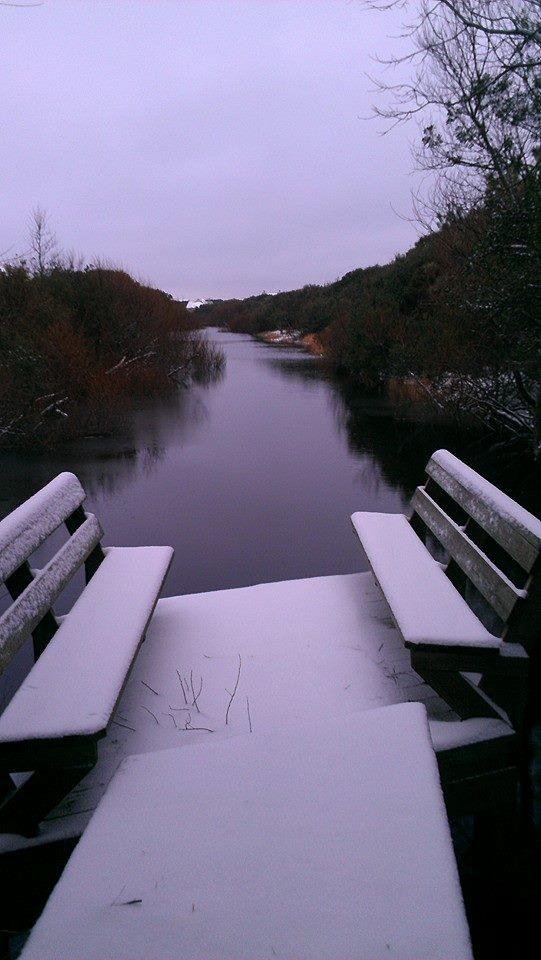 Canal behind Circle Dr. In Southern Shores