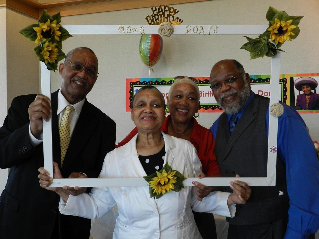 Happy Siblings Day to Big Sister Gwendolyn, Janice Ibo, and Paul D. 'Peedy' Carter, Sr. from me.