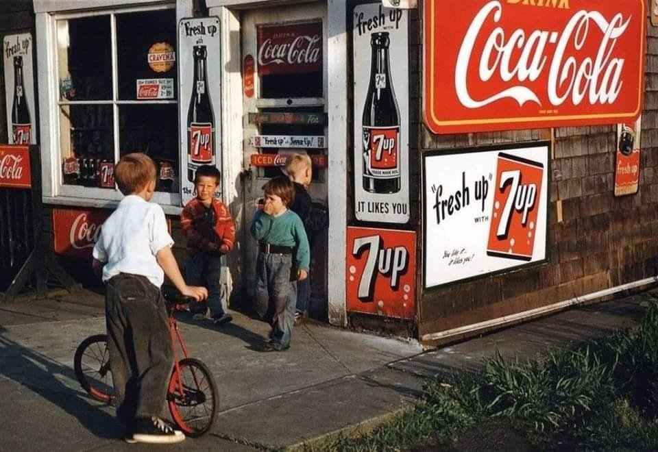 Remember corner stores?  Had one at the end of my street.  Go into the alley and the back door of the store was right there...next to the milk depot...good memories!!