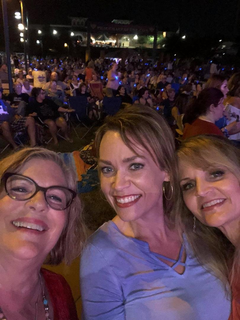 Peacemakers Festival 2018 Fort Smith, Arkansas. Love these gals!