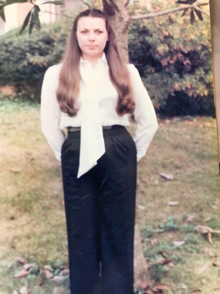Me at about 31 or 32 I had 3 children I thought I was big after 3 rd child wish I was that size now at 71 ha ha