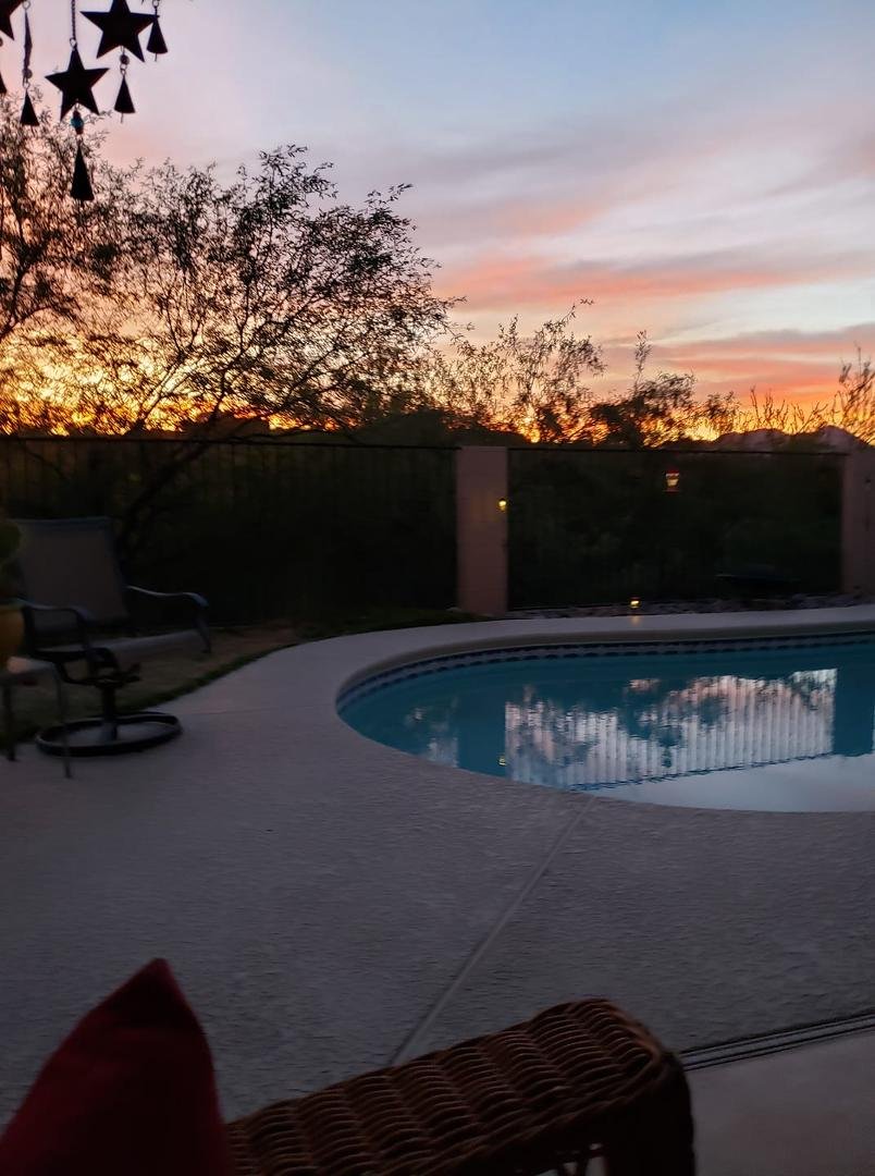 Beautiful fire light sunset tonight in Oro Valley AZ!