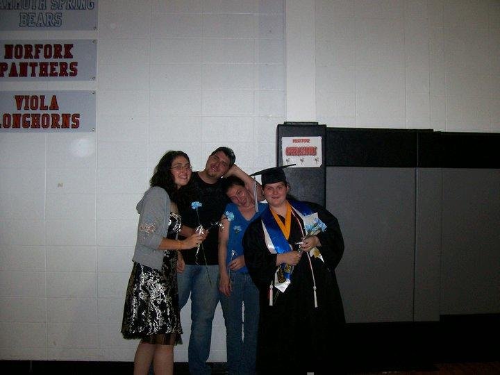 that x-tra ray of light shining down from heaven last night was my sister beaming with pride over her kids-congratulations Kasey--have a safe trip to cali...love you