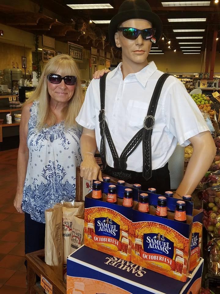 "Men in Black" alive and well in Silverton!