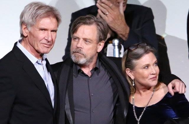 THIS PIX WAS TAKEN AT THE PREMIER FOR THE MOVIE STAR WARS PART 7 THE FORCE AWAKENS AND I WANT YOU GUYS TO CAPTION THIS PIX.