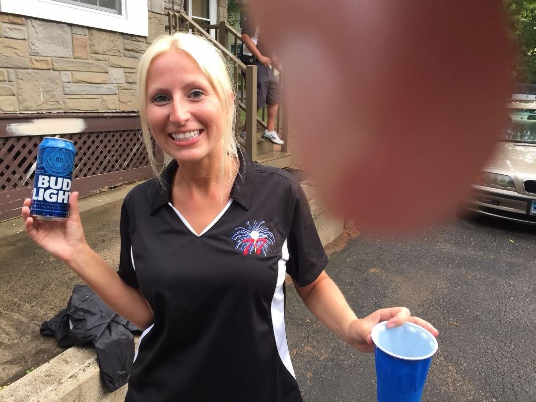 A big thanks to our hostess at the 7&7 party last night, Amanda!