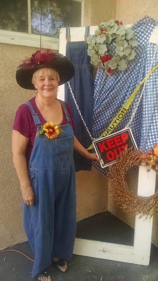 Fort Okie Dinner...a great time with great good & music!!!! Ya'll come next year!!!!