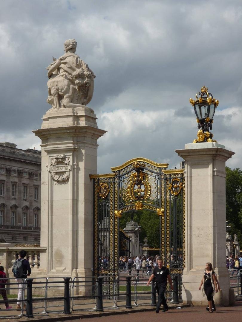 Down the Birdcage Road to Buckingham Palace