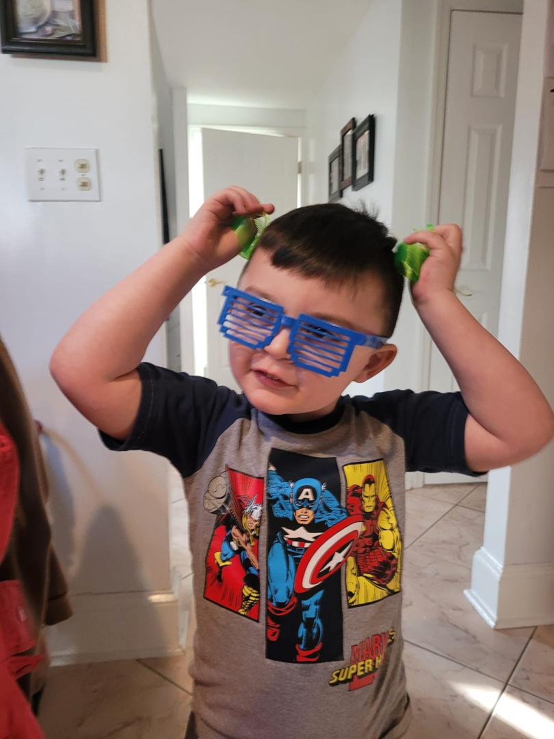 Happy 4th birthday to our grandson Ronin!
Our hero!