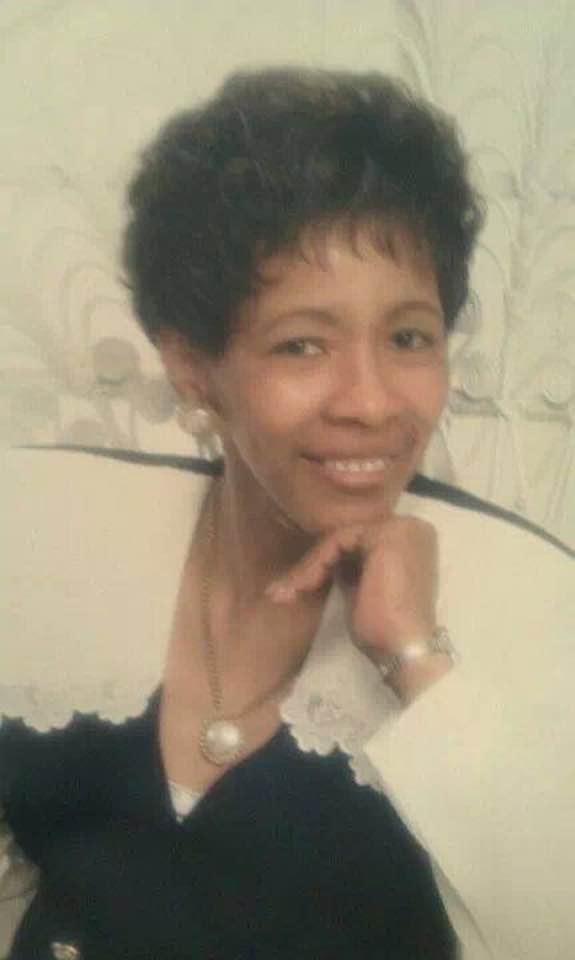 Happy Birthday Anita Miller Maxwell !!! My Mother’s Bestie & my Auntie !!! May you have a wonderful day !! Sending Hugs & Love !!! 💝💝💝❤️❤️❤️