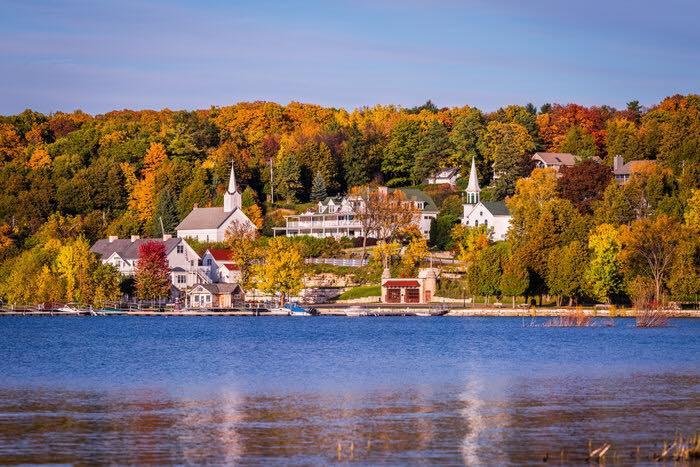 I wish I was in Ephraim, Wis right now. I miss the vibrant fall colors in the county.