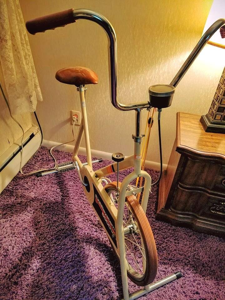Bev Morris' album, Mobile Uploads