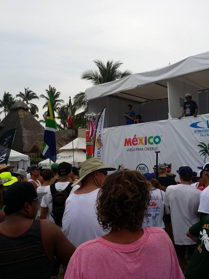 A mysterious spacecraft spotted at the World Stand Up Paddleboard championshiips