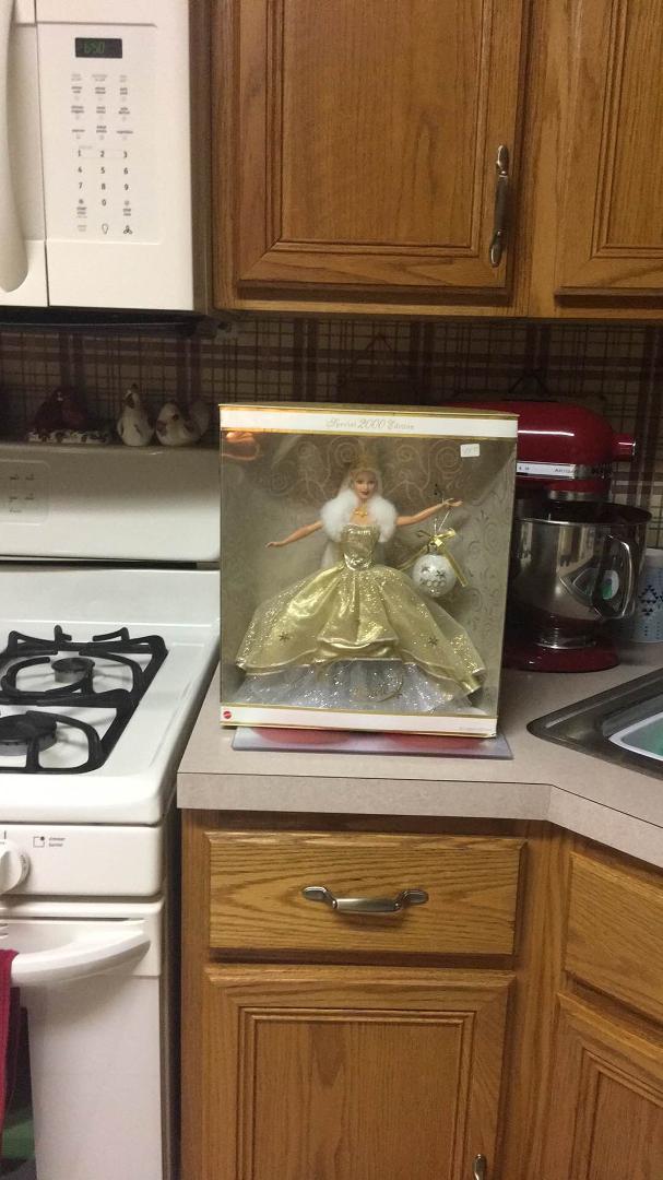 New Barbie in box year 2000