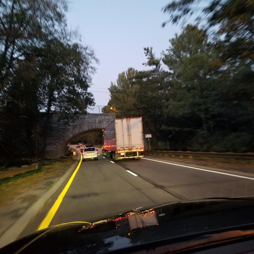 I picked the wrong day to take the Northern! 🛣🚛😒😫