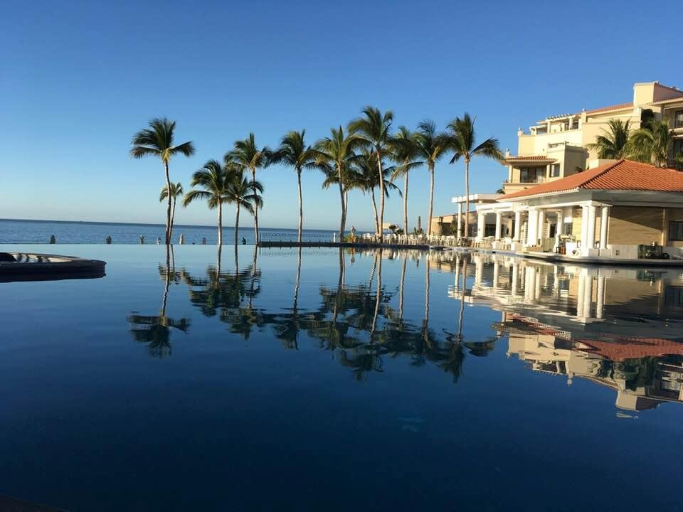 Waking up to a gorgeous day in Cabo☀️☀️☀️