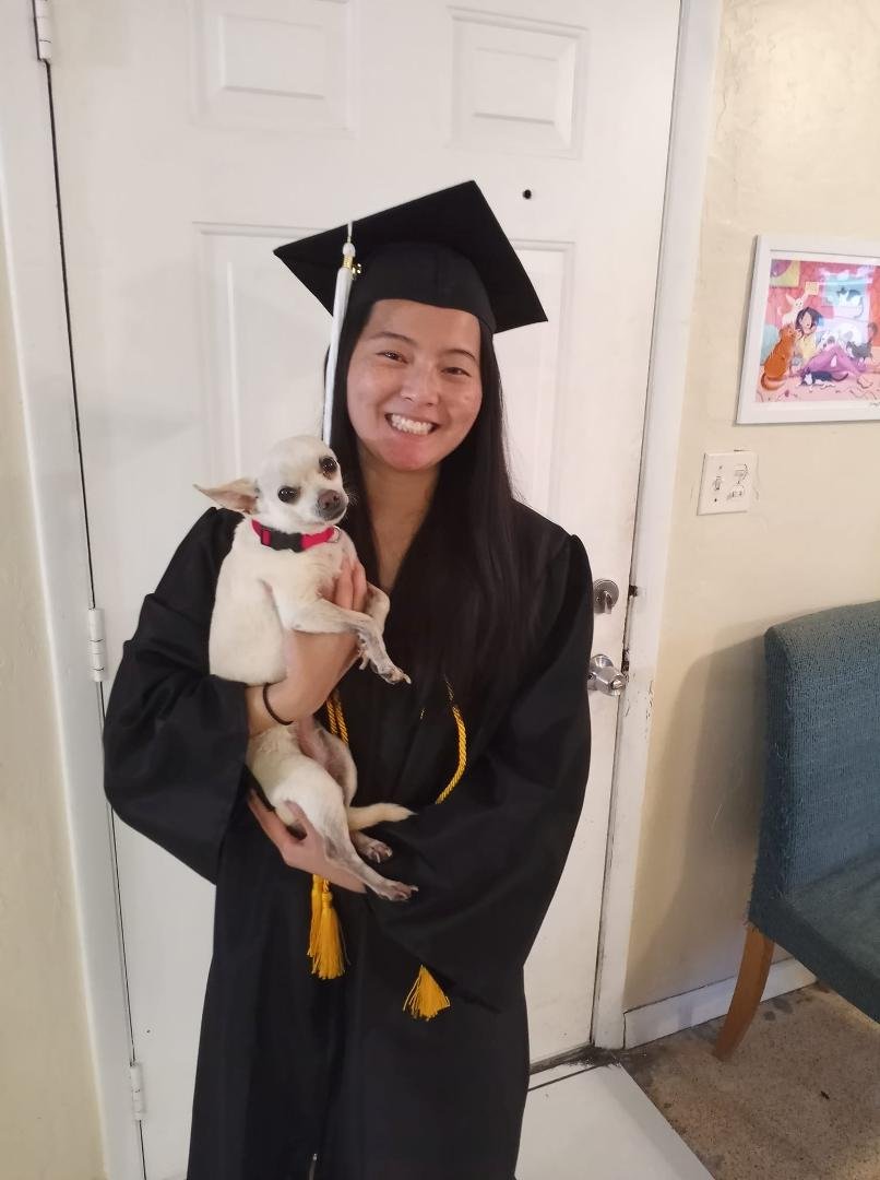 Emily Ehlen is a college graduate!!