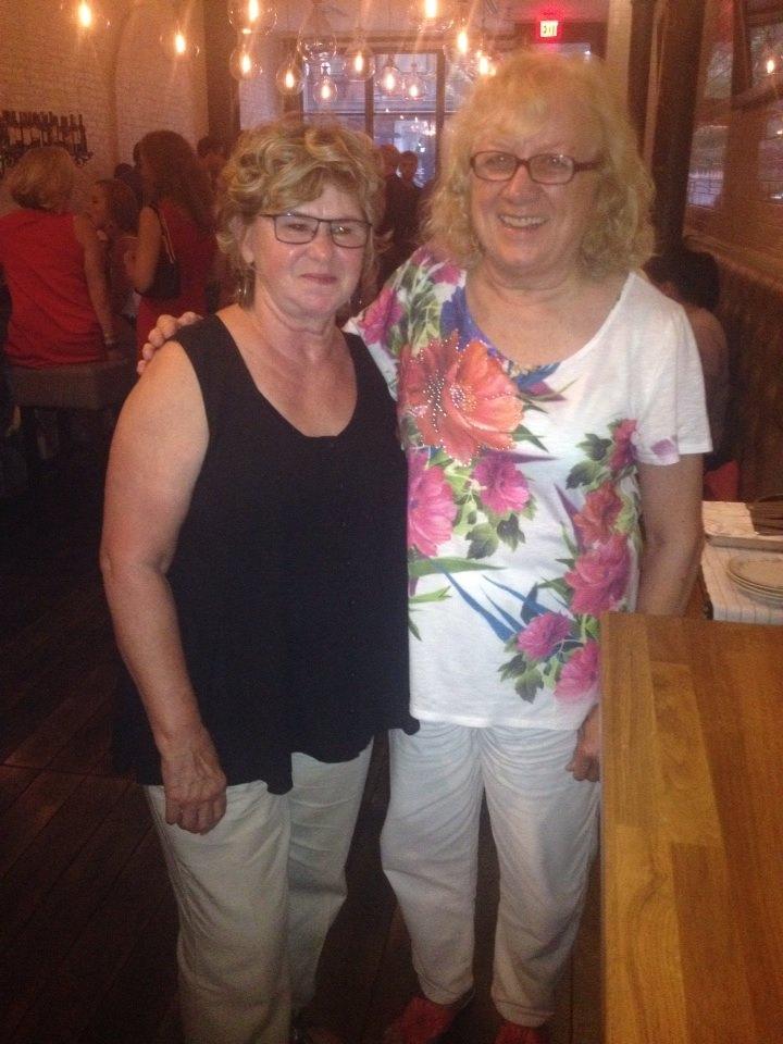 At Abigail Street in Cinci with chef Daniel Wright and his
Mom, Noreen Wright. Scrumptious evening with two very special people .