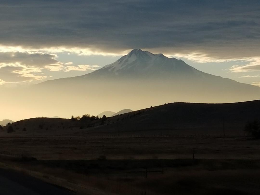 Mt. Shasta early this morning. Tough job having to look at this kind of stuff while I work. NOT!