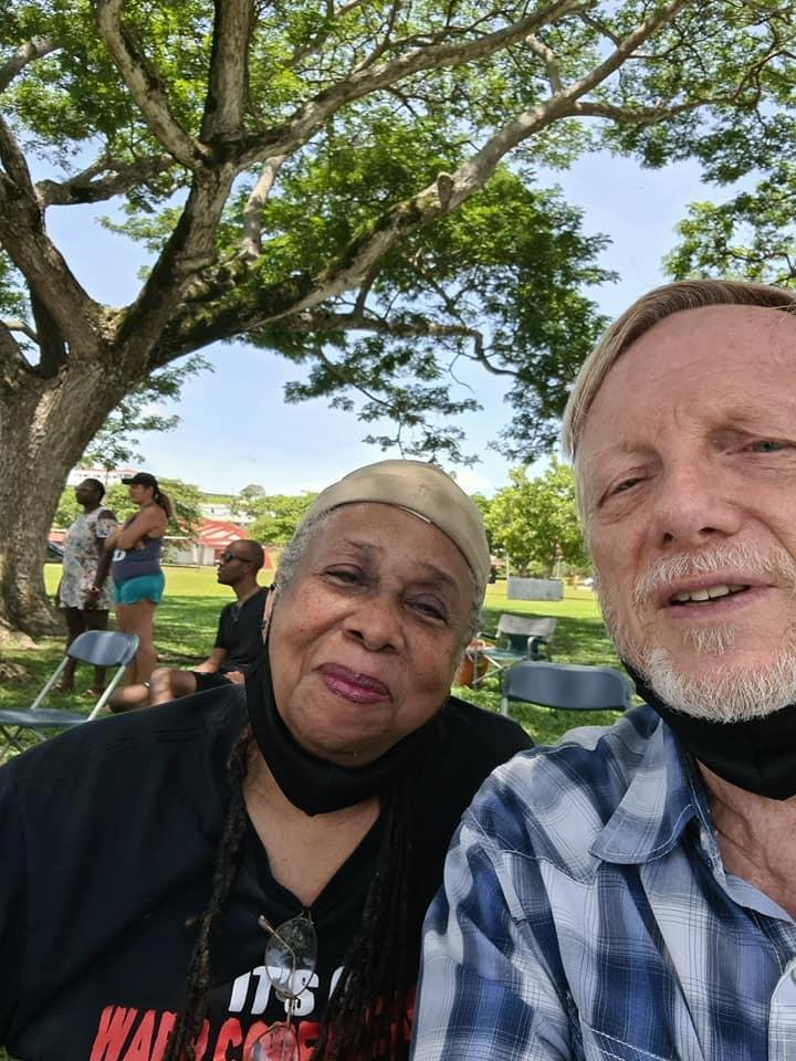 Stephen Weiss' album, Mobile Uploads