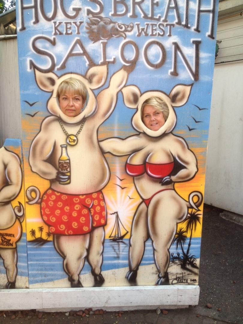 Jeanne Moore and Linda Owen hamming it up....
