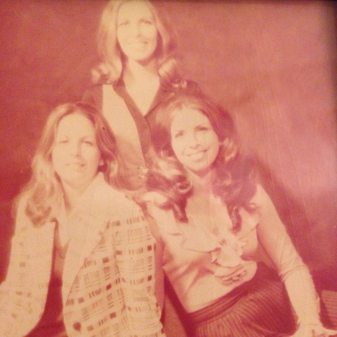 Happy siblings day to my wonderful sisters