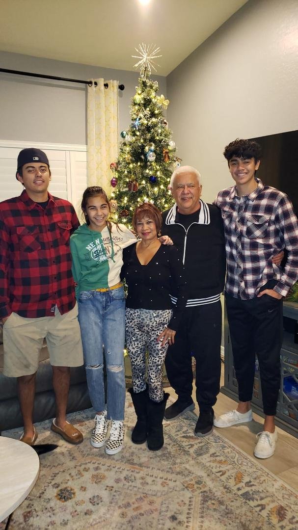 Christmas 2021 with our Grandkids.mitch,Hayden,& miss Ava.♥️